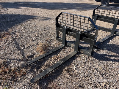 JBX 4000 48 in Skid Steer Forks (Unused)