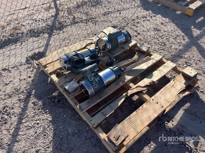 Quantity of (3) Mustang MP4800 2 in Untertauchbare Elektro-Wasserpumpe (Unused)