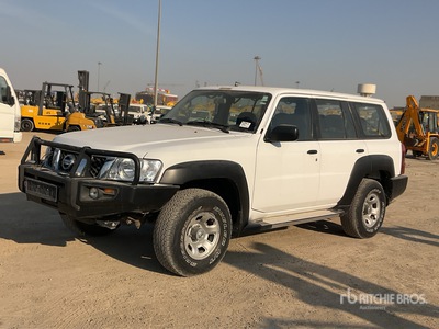 2018 Nissan Patrol GL 4x4 Vehiculo todoterreno