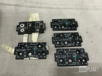 (5) Aeropanel 1835-0020 Light Transmitting Indicating Panels