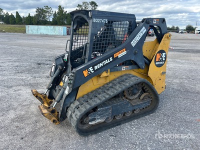 2021 John Deere 317G لودر بجنزير