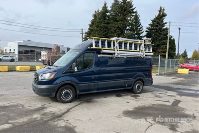 2017 Ford Transit 350 Camión Utilitario