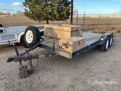 2001 M & M 18 ft T/A Plant Trailer