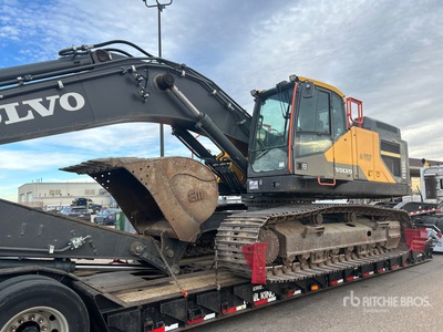 2020 Volvo EC350E L Tracked Excavator