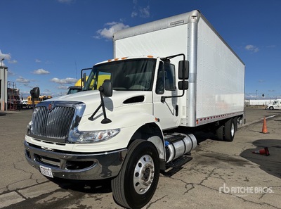 2019 International 4300 4x2 Van Truck