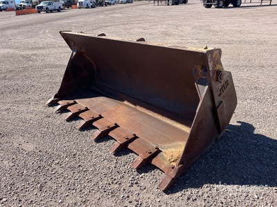 JBR 104 in Multi-Purpose Wheel Loader Bucket