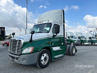 2017 Freightliner Cascadia 125 4x2 تراكتور شاحنة (أحادي المحور)