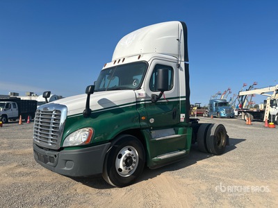 2017 Freightliner Cascadia 125 4x2 S/A Day Cab Truck Tractor