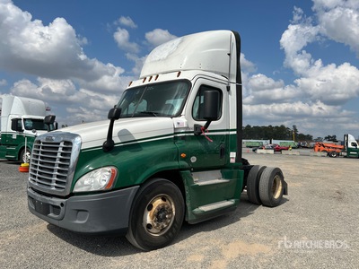 2016 Freightliner Cascadia 125 4x2 تراكتور شاحنة (أحادي المحور)