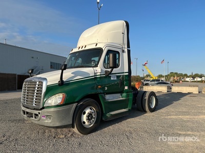 2017 Freightliner Cascadia 125 4x2 S/A Day Cab Truck Tractor