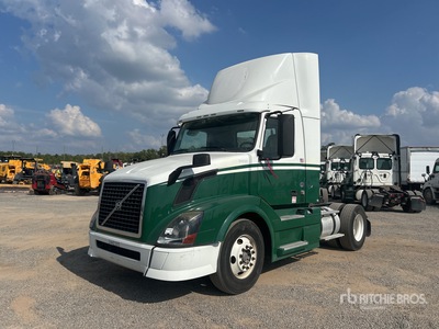 2012 Volvo VNL 4x2 Cabina per trattore stradale 2 assi