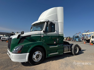 2012 Volvo VNL 4x2 S/A Day Cab Truck Tractor