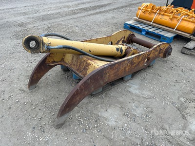 Cat Excavator Thumb