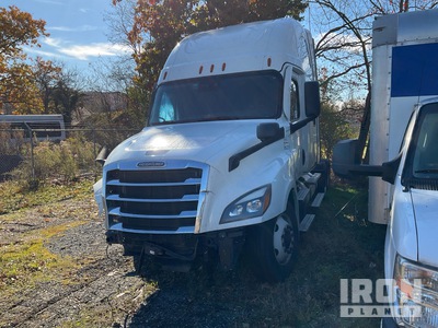2022 Freightliner Cascadia 126 6x4 Sleeper Truck Tractor (Inoperable)