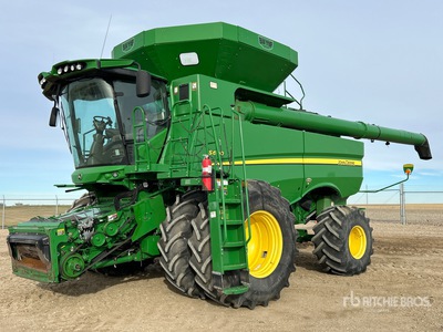 2013 John Deere S690 Moissonneuse-batteuse
