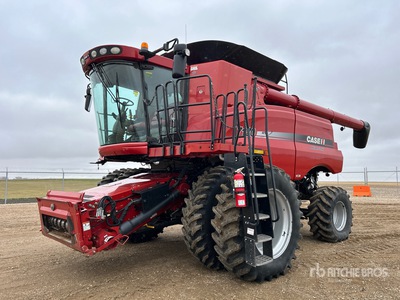 2011 Case IH 7120 Mietitrebbia