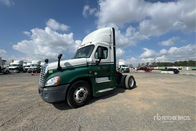 2016 Freightliner Cascadia 125 4x2 2-Achs Sattelzugmaschine