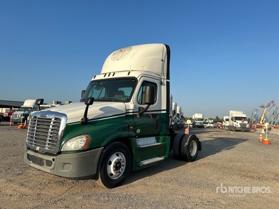 2016 Freightliner Cascadia 125 4x2 تراكتور شاحنة (أحادي المحور)