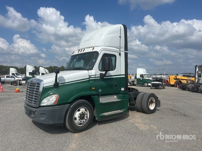 2016 Freightliner Cascadia 125 4x2 S/A Day Cab Truck Tractor