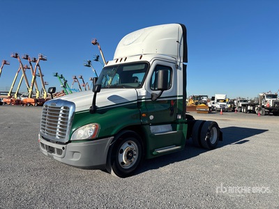 2016 Freightliner Cascadia 125 4x2 S/A Day Cab Truck Tractor