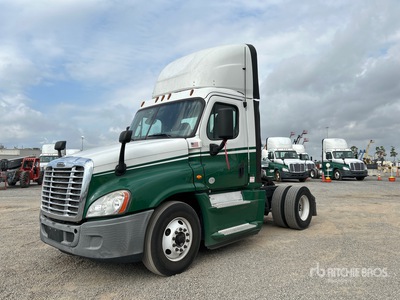 2016 Freightliner Cascadia 125 4x2 تراكتور شاحنة (أحادي المحور)