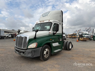2016 Freightliner Cascadia 125 4x2 تراكتور شاحنة (أحادي المحور)