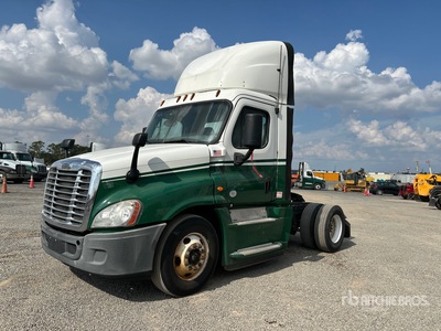 2016 Freightliner Cascadia 125 4x2 تراكتور شاحنة (أحادي المحور)