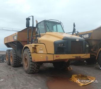 2014 Cat 740B Tombereau  (Inoperable)