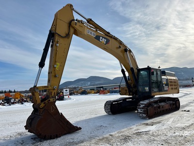 2017 Cat 349FL Tracked Excavator