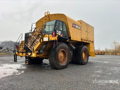 2012 Cat 777G Fuel & Lube Dumper Rígido (Inoperable)
