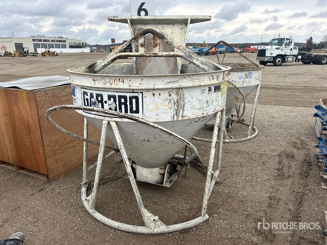 Gar-Bro 454-R Concrete Bucket | Ritchie Bros. Auctioneers