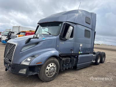 2020 Volvo VNL860 6x4 T/A Sleeper Truck Tractor