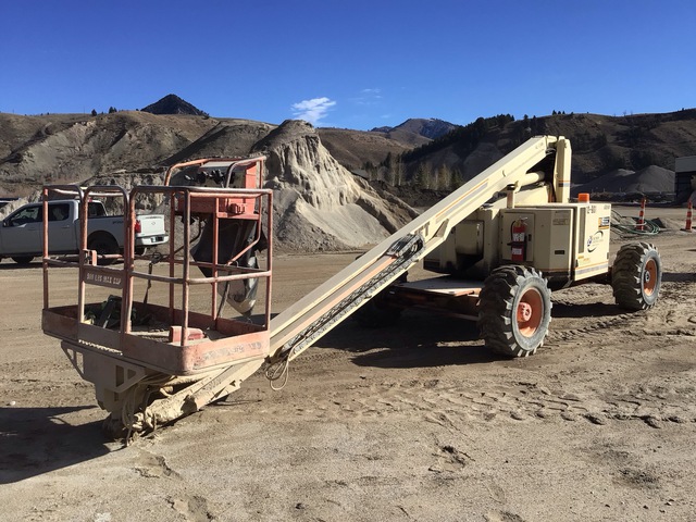 1995 JLG 60HA 4WD Diesel Articulating Boom Lift 1995 JLG 60HA 4WD Diesel Articulating Boom Lift