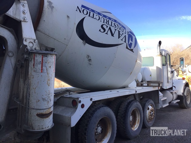 CAMIóN REVOLVEDOR 1999 KENWORTH MCNEILUS 11 CYD