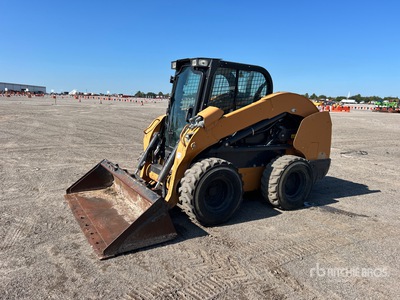 2020 Case SV340B Minicargadora