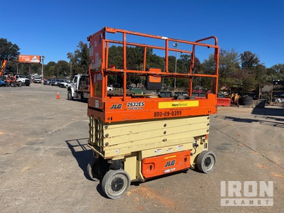 2016 JLG 2632ES Electric Scissor Lift