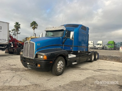 1994 Kenworth T600 Sleeper Truck Tractor
