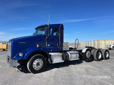 2019 Kenworth T800 8x4 Tri/A Day Cab Truck Tractor