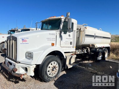 1998 Kenworth T800 3000 gal 6x4 1998 Kenworth T-800 T/A Day cab water truck Autocarro per acqua