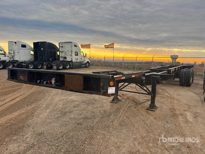 2000 53E T/A Extendable Container Trailer