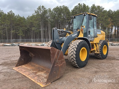 2010 John Deere 544K Pala cargadora