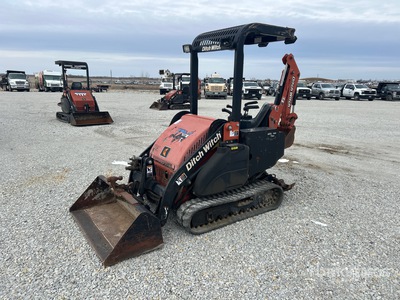 2012 Ditch Witch XT855 Tracked Retroexcavadora