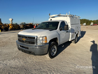 2012 Chevrolet Silverado 2500HD 4x2 Utility Truck