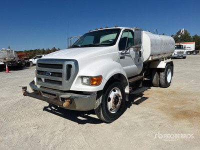 2007 Ford F-650 XL 2000 gal 4x2 Ciężarówka na wodę