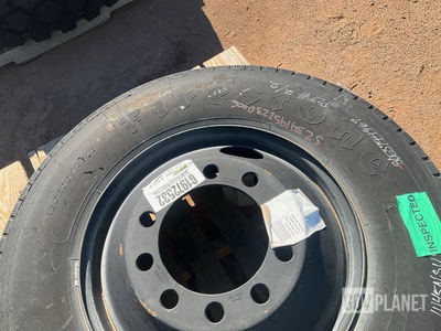 Firestone 11R22.5 Tire w/Wheel