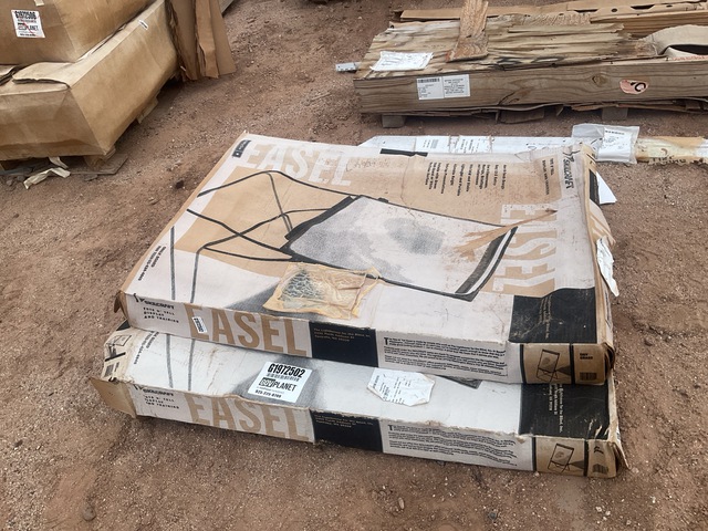 (2) Skilcraft Dry Erase Easels (2) Skilcraft Dry Erase Easels