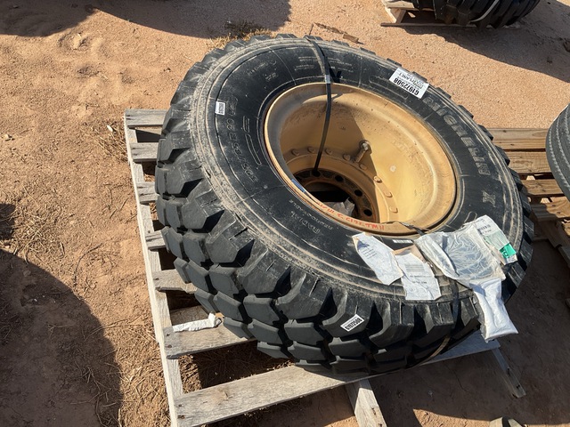 Michelin 395/85R20 Tire w/Wheel