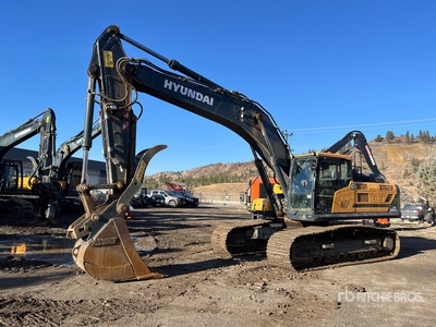 2022 Hyundai HX350A L Tracked Excavator