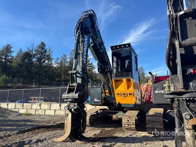 2021 Hyundai HX220AHW Short Wood Boomstam lader