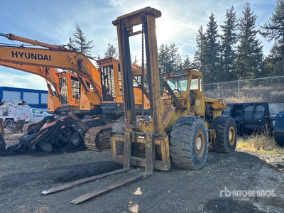 Eaton Yale & Towne Inc 3000 Pneumatic Tire Forklift